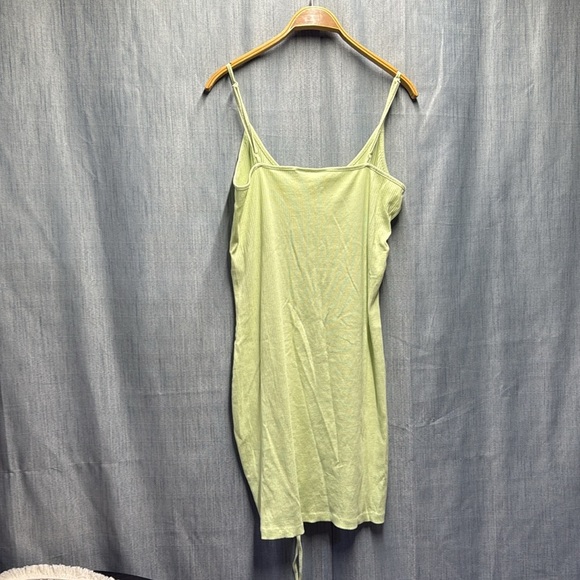 Noisy may Green Ruched Asymmetrical dress size XL - Picture 6 of 9
